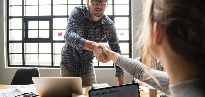 Kosten der Übertragung eines Schweizer UnternehmensFirmenübergabe, Verkauf von KMU, Erwerb von Schweizer Firmen, Deutschland, Österreich