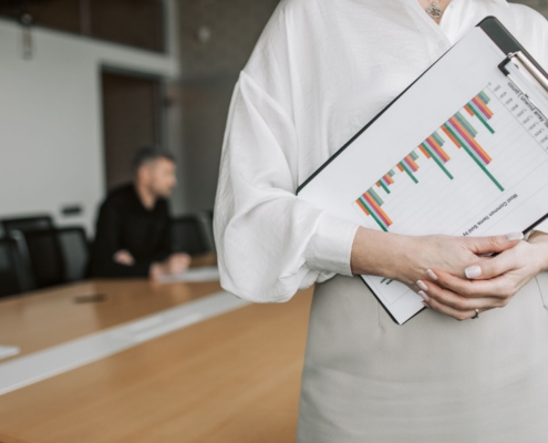Flexiblere Earn-out-Klauseln bei KMU-Nachfolgen in der Deutschschweiz - business - réunion dirigeants business