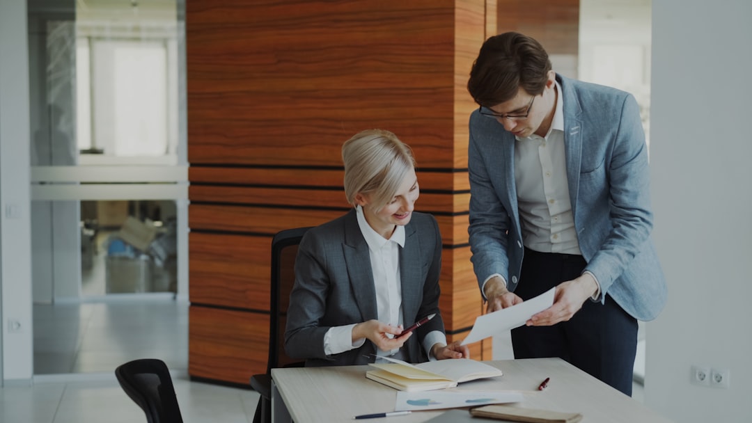 Wie gelingt die Übertragung eines Familienunternehmens ? - business - analyse financière business