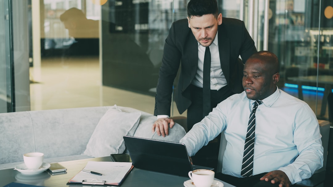 6 Schritte zum Verkauf Ihres Unternehmens - business - analyse financière business