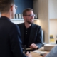 Wie bestimmt man den Wert seines Unternehmens in der Schweiz? - business - réunion dirigeants business