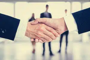 Contratto di vendita d'impresa: punti da tenere d'occhio, trasferimento d'impresa in Svizzera, Ticino e Italia