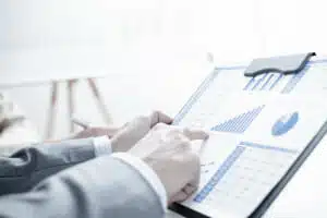 Posizionarsi prima di consegnare la propria azienda, trasferimento di società in Svizzera, Ticino e Italia