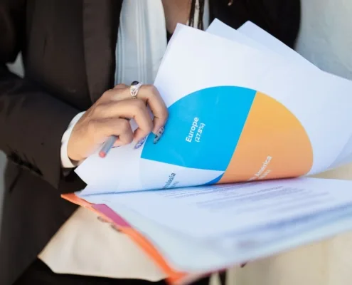 What is the secret behind the surge in M&A deals? - business - réunion dirigeants business